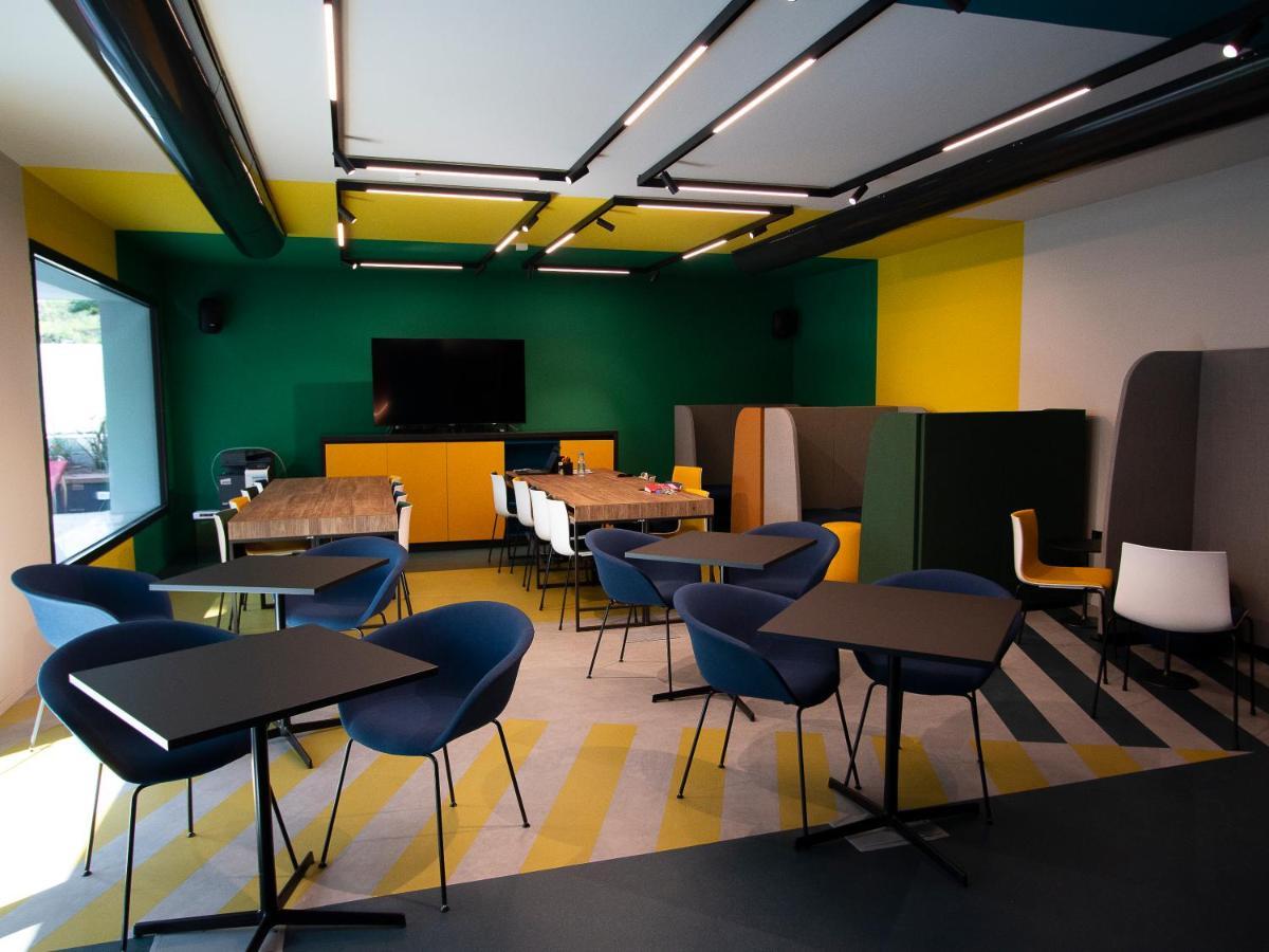 רימיני Demo Hotel Design Emotion מראה חיצוני תמונה