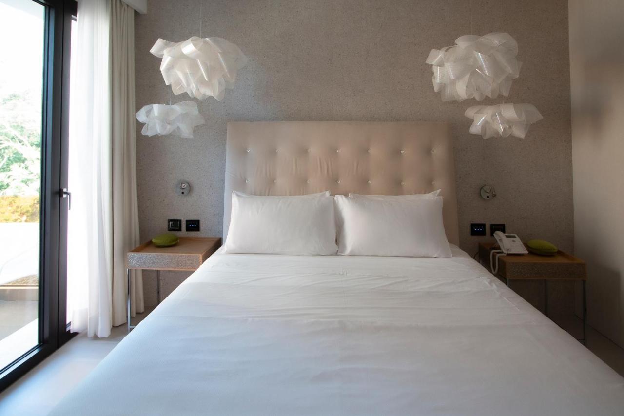 רימיני Demo Hotel Design Emotion מראה חיצוני תמונה