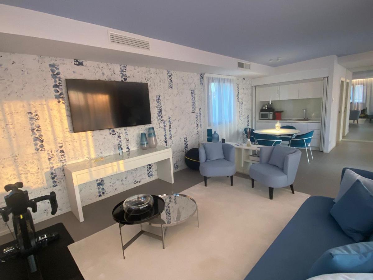 רימיני Demo Hotel Design Emotion מראה חיצוני תמונה